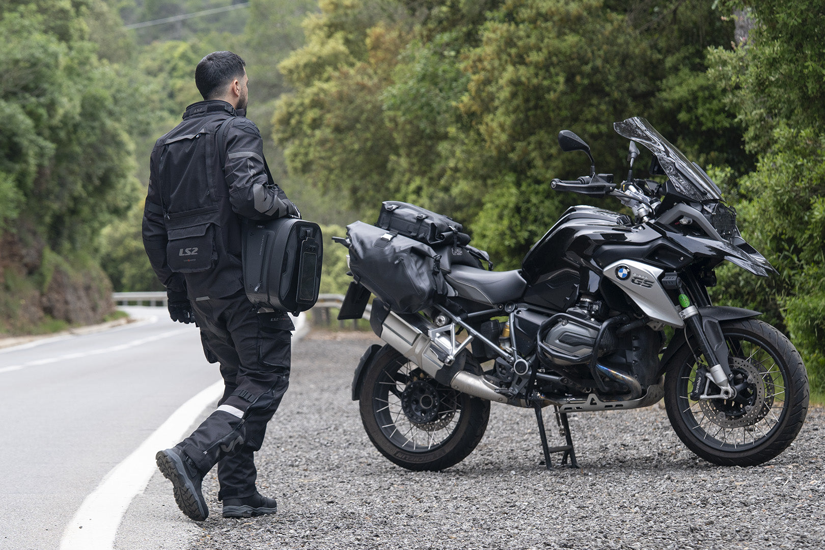 תיק מיכל MOVE AHEAD 15L